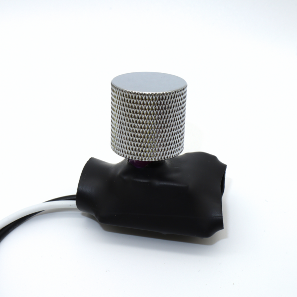 Kompakt Mini Dimmer – Sølv riflet ALU Liten. For innbygging. LED/Halogen. 230V