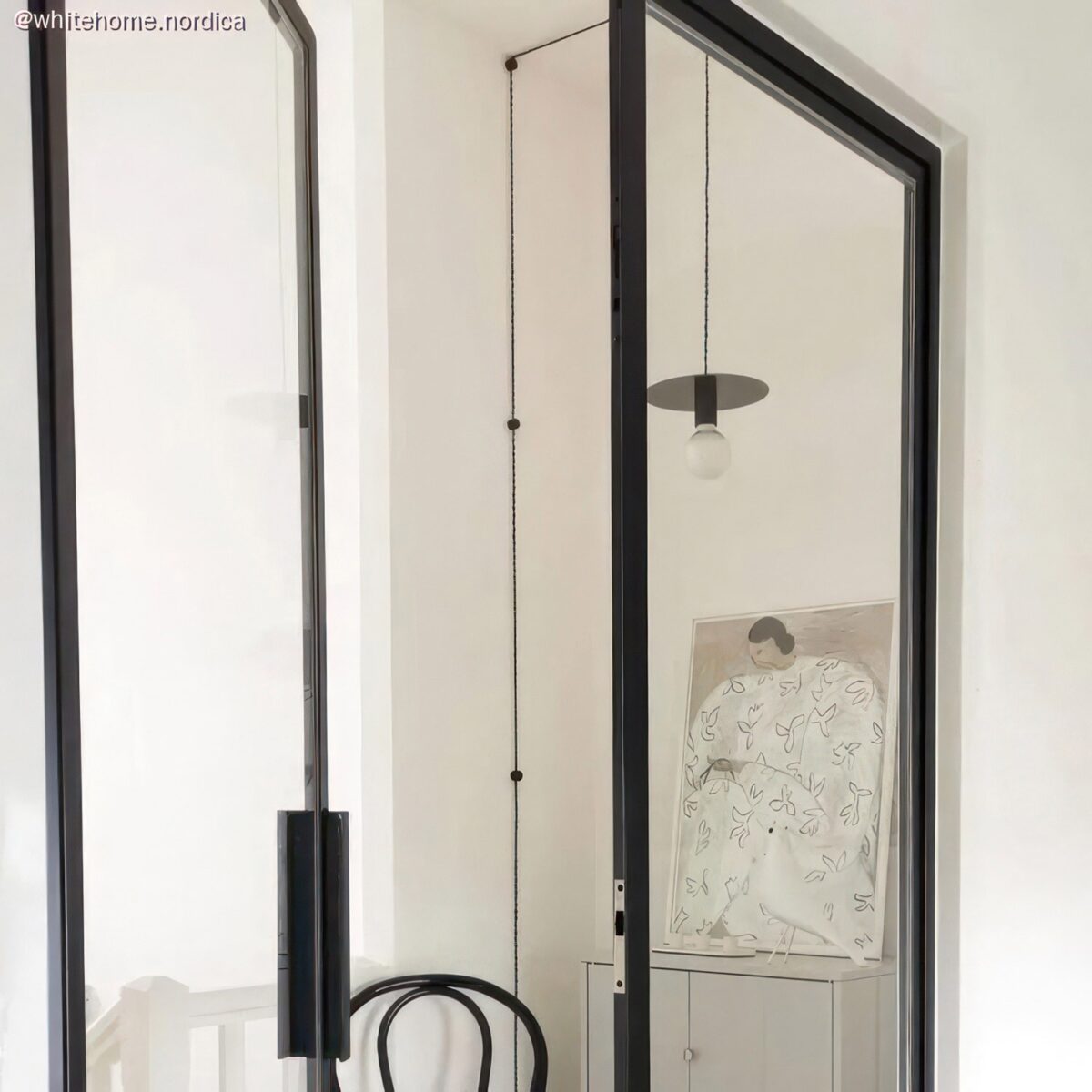 Glossy black/Matt black – Ø240 Flat Lampeskjerm Inne/Ute - Bilde 4