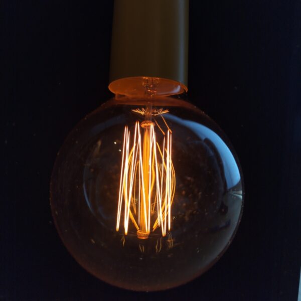 G95 Globe Filament 40W Glødetråd Dekorpære - Retro glødetråd