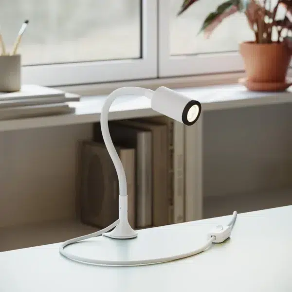 Alternative view of Mag-I Spot bordlampe med bordklemme - Matt hvit