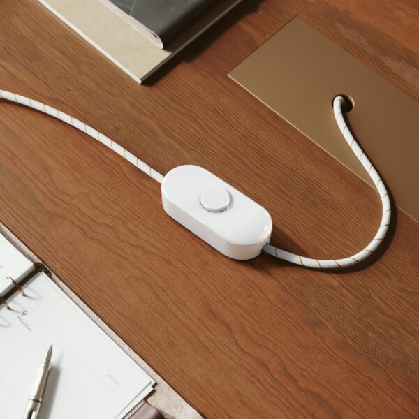Ledningsdimmer Fot og gulvlampe LED 4–100W med trykknapp – Design Achille Castiglioni