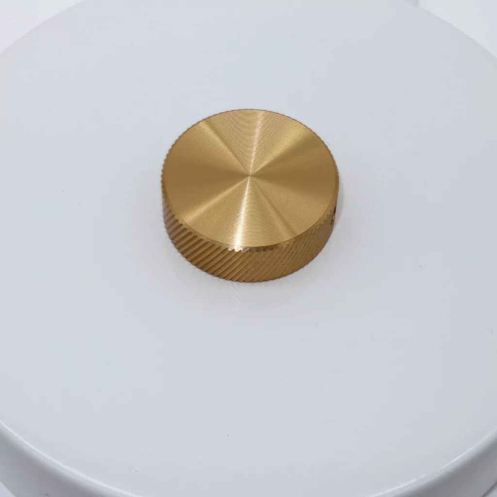Kompakt Mini Dimmer – Gull riflet ALU. For innbygging. LED/Halogen. 230V - Bilde 4