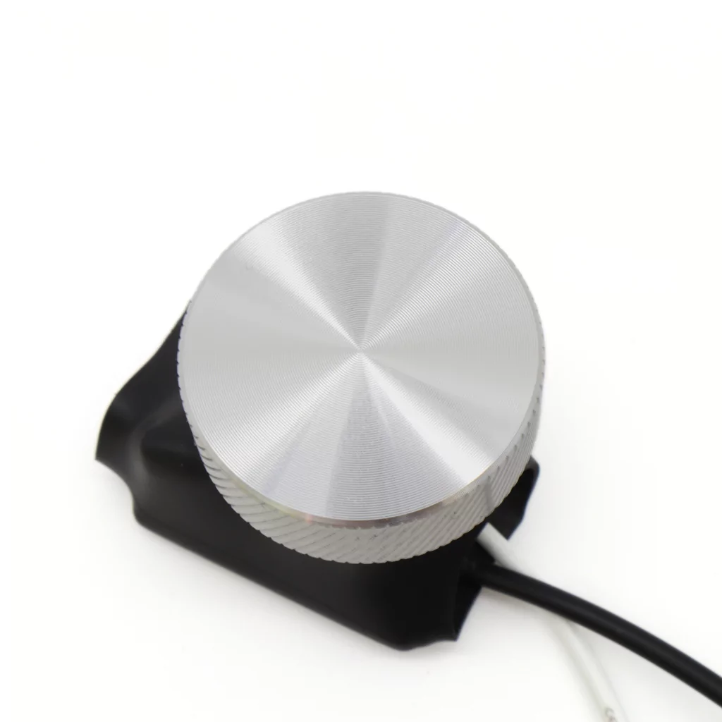 Kompakt Mini Dimmer – Sølv riflet ALU. For innbygging. LED/Halogen. 230V - Bilde 4