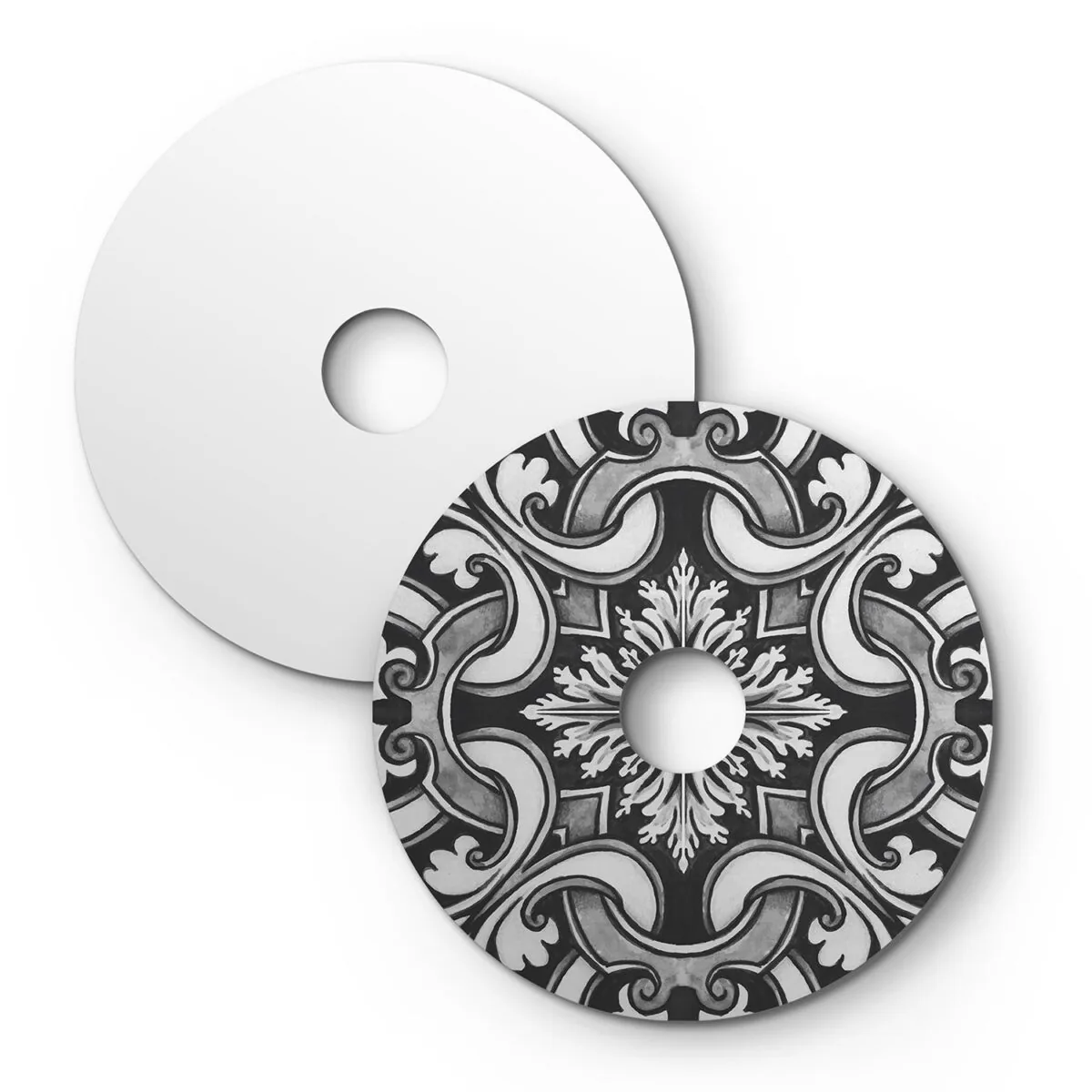 Majolica White/Black – Ø240 Flat Lampeskjerm Inne/Ute - Bilde 5