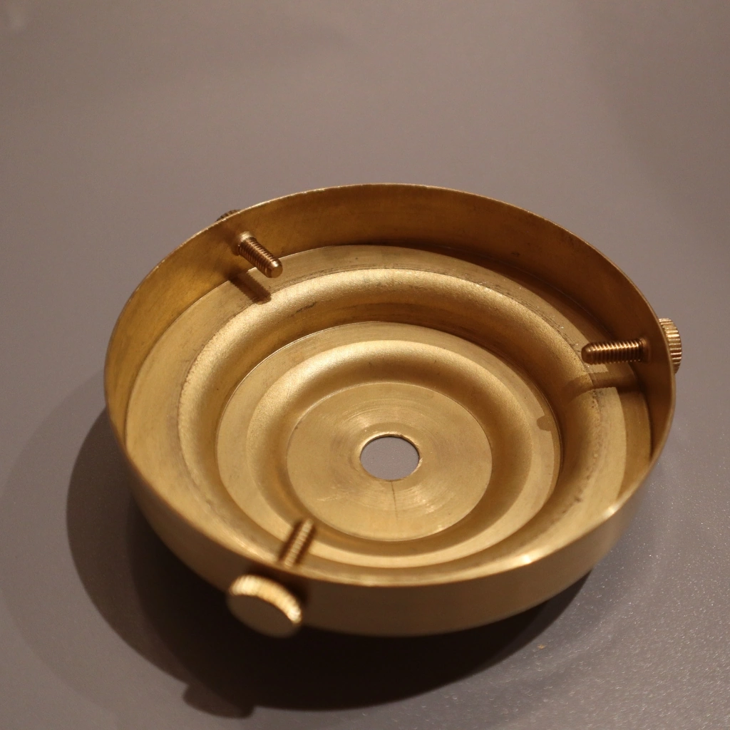 Lampeskjermholder M10 Ø86 | 63-83mm | Messing Skomaker - Bilde 3